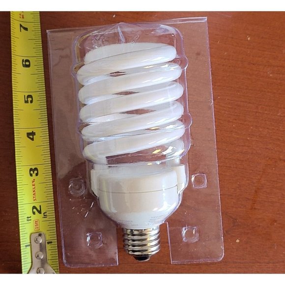 TCP 28942M30K 42W=150W SpringLamp 2650 Lumens 3000K New in Box - Picture 8 of 8